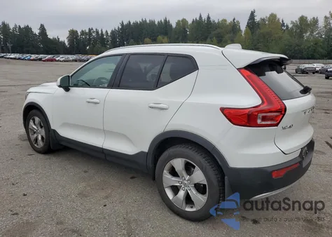 2020 Volvo Xc40 T5 Momentum из США, поврежденный, VIN YV4162UK4L2185024